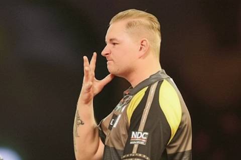VAN DEN BERGH'S STRUGGLES CONTINUE WITH 6-0 PLAYERS CHAMPIONSHIP EXIT