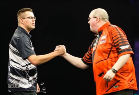 JONNY CLAYTON STORMS TO PREMIER LEAGUE NIGHT THREE VICTORY IN GLASGOW WITH 156 CHECKOUT