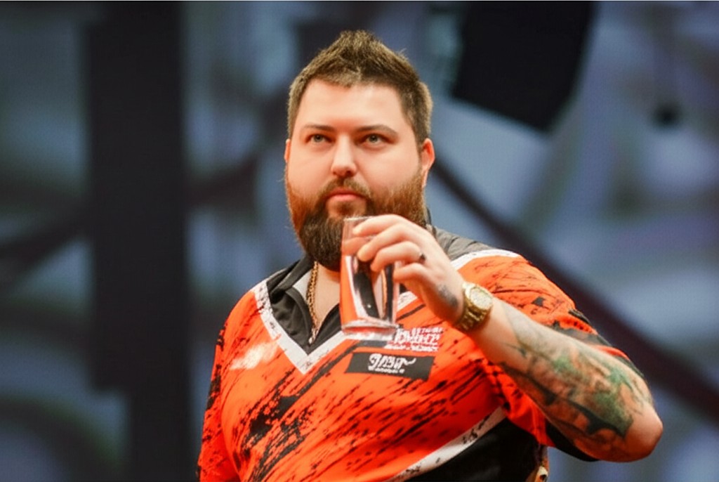 MICHAEL SMITH SURVIVES CHAOTIC UK OPEN ATMOSPHERE, DETAILS MENTAL AND PHYSICAL BATTLES