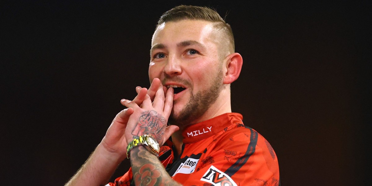 ASPINALL CLAIMS GERMAN DARTS GRAND PRIX WITH COMEBACK WIN OVER NOPPERT