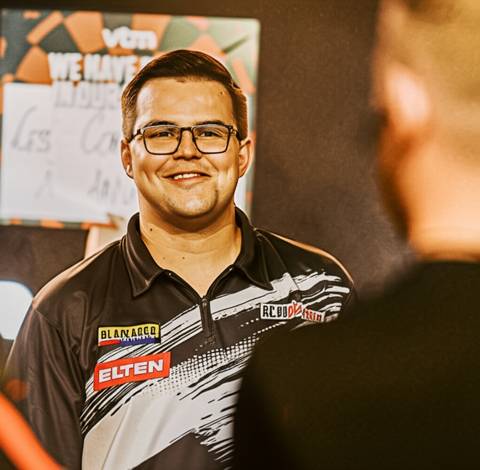 POLAND DARTS OPEN SUNDAY AFTERNOON PREVIEW: VAN VEEN-ASPINALL, LITTLER-ROSS SMITH HIGHLIGHT STACKED LAST-16 LINE-UP