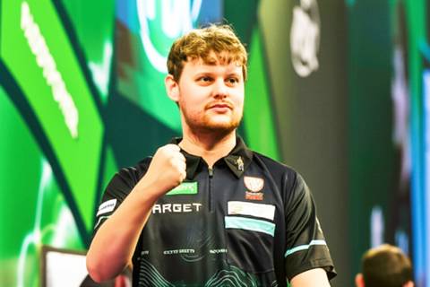 KEVIN DOETS EYES MAIDEN PDC TITLE AFTER STRONG START, REFLECTS ON BRAZIL TRIP AND SWEDISH LIFE