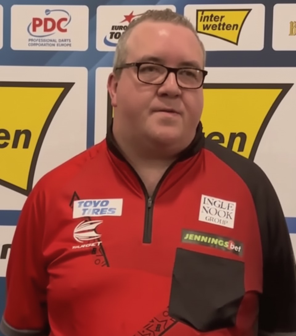 BEAST FROM THE EAST BAETENS DUMPS OUT BUNTING IN BELGIAN DARTS OPEN SATURDAY NIGHT ACTION