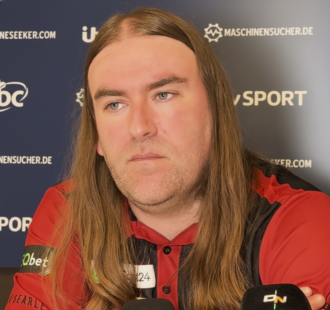 RYAN SEARLE ADMITS 'LOST EFFORT' AND MEDIA PRESSURE AFTER WORLD CHAMPIONSHIP SEMI-FINAL RUN